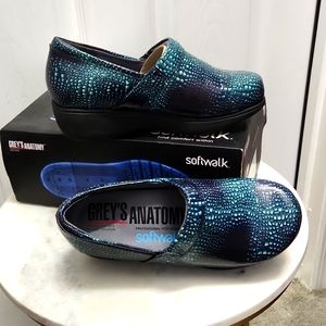 Grey's Anatomy Softwalk Shoes